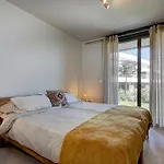 Peaceful With Views And Garden דירה *